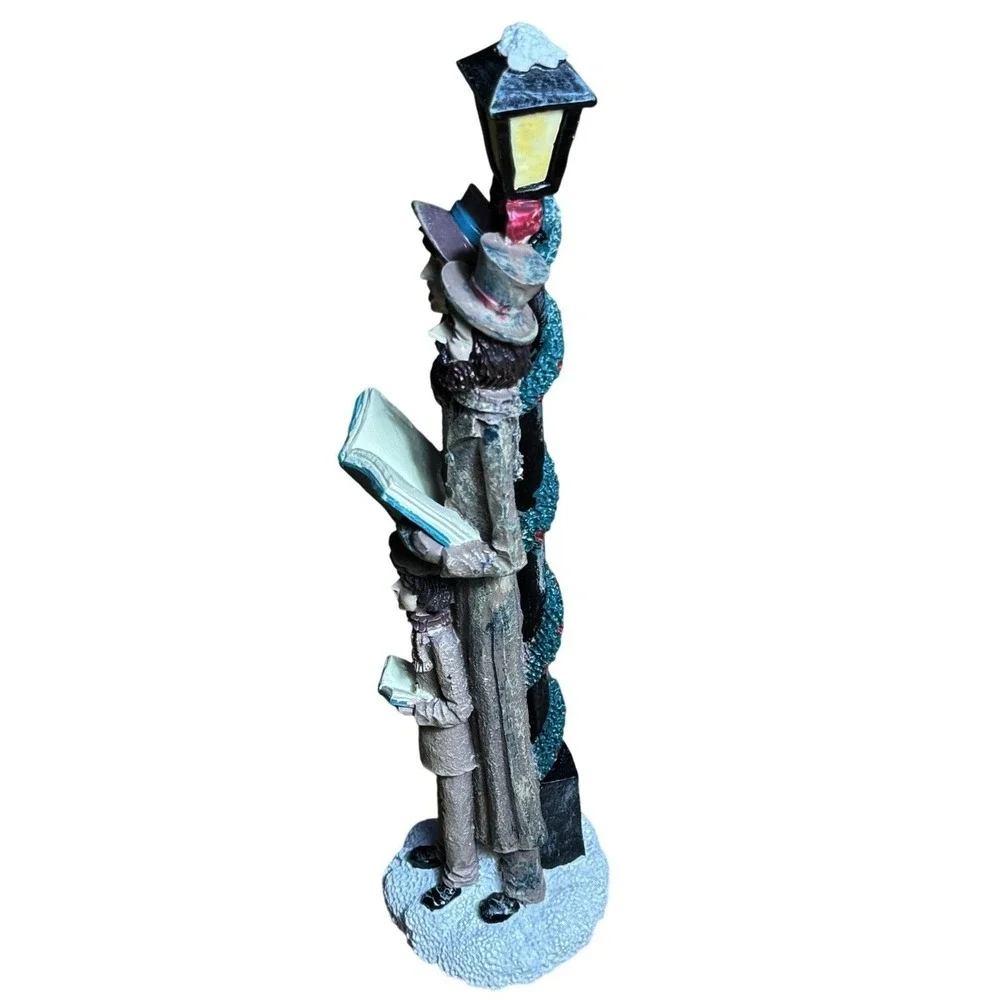 Retro Christmas Carolers Figurine Lamppost Victorian‎ Style Decorative Figurine